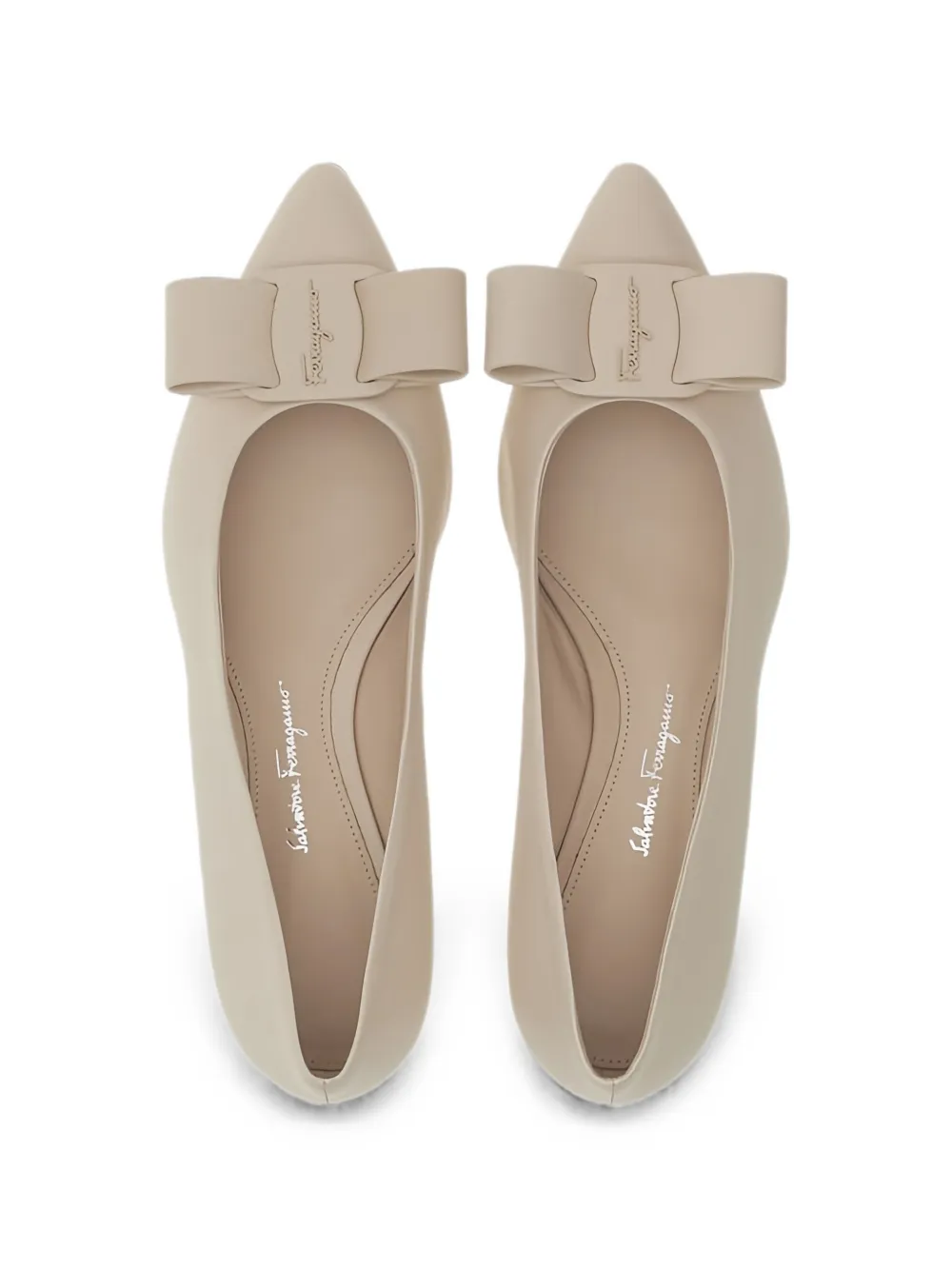 Ferragamo Vara bow-detail ballet flats Beige