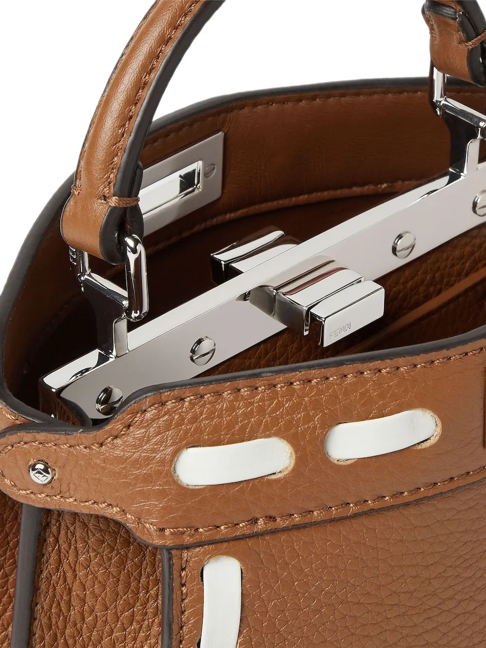 FENDI Kleine Peekaboo ISeeU leren schoudertas met stiksel Bruin