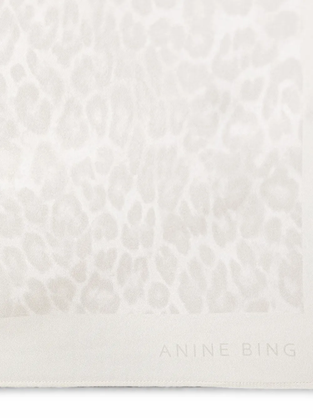 ANINE BING York sjaal met luipaardprint Beige