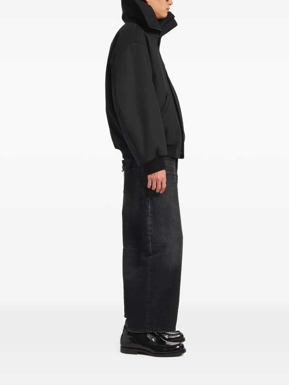 Balenciaga Gewelfde jeans met vervaagd effect Zwart