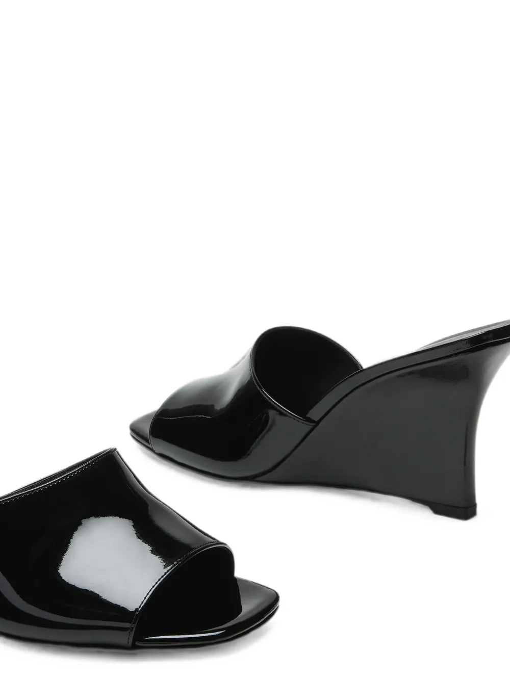 Stuart Weitzman Vinnie patent-finish wedge sandals Zwart