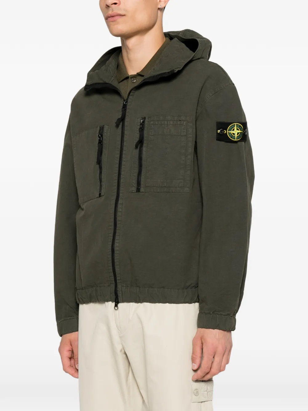 Stone Island 1200011 katoenen ripstop ruimvallend shirtjack met capuchon en ritszakken Groen