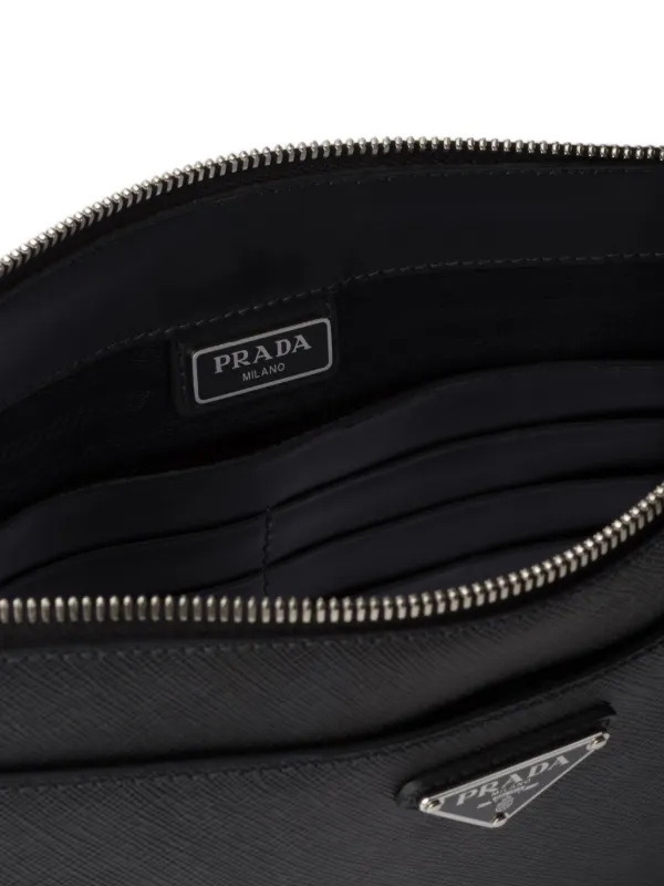 Prada サフィアーノレザー クラッチバッグ | ブラック | FARFETCH JP