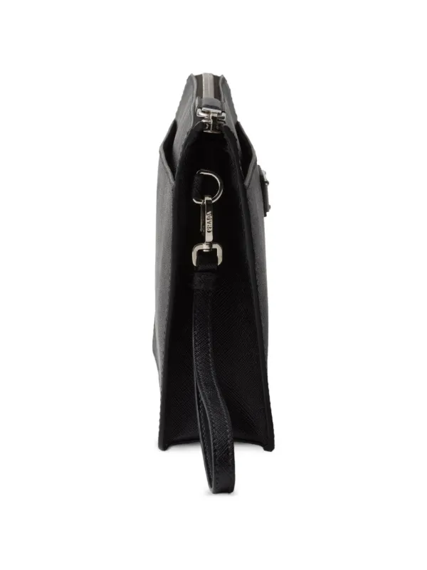 Prada サフィアーノレザー クラッチバッグ | ブラック | FARFETCH JP