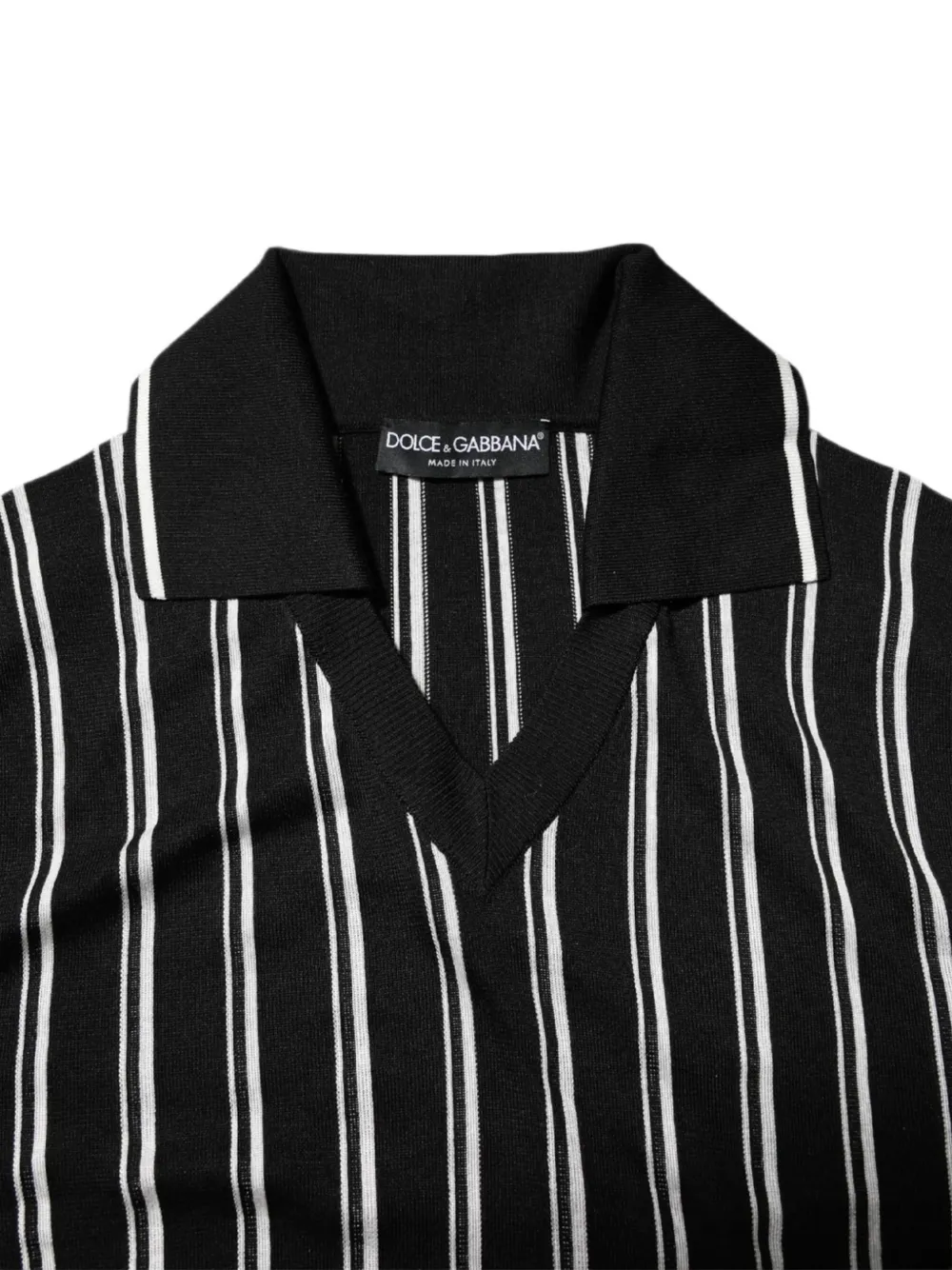Dolce & Gabbana Gestreept T-shirt met V-hals Zwart
