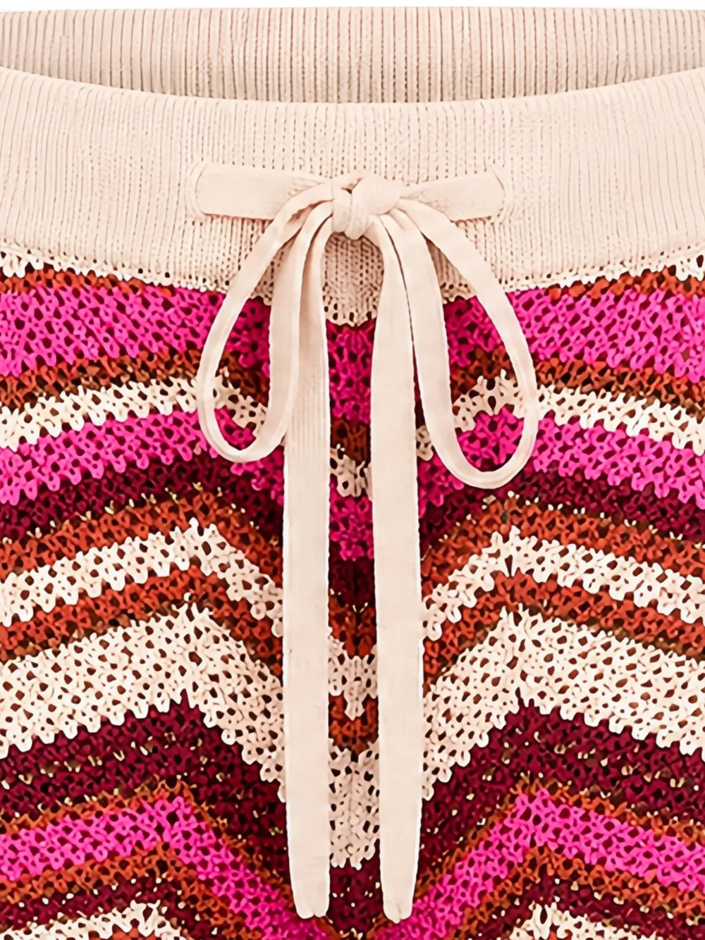 Devon Windsor Gewelfde shorts met chevron streep Beige