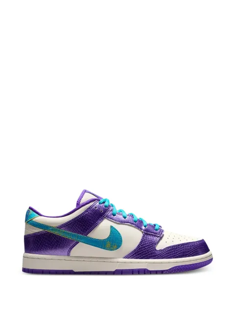 Nike Dunk Low lace-up sneakers