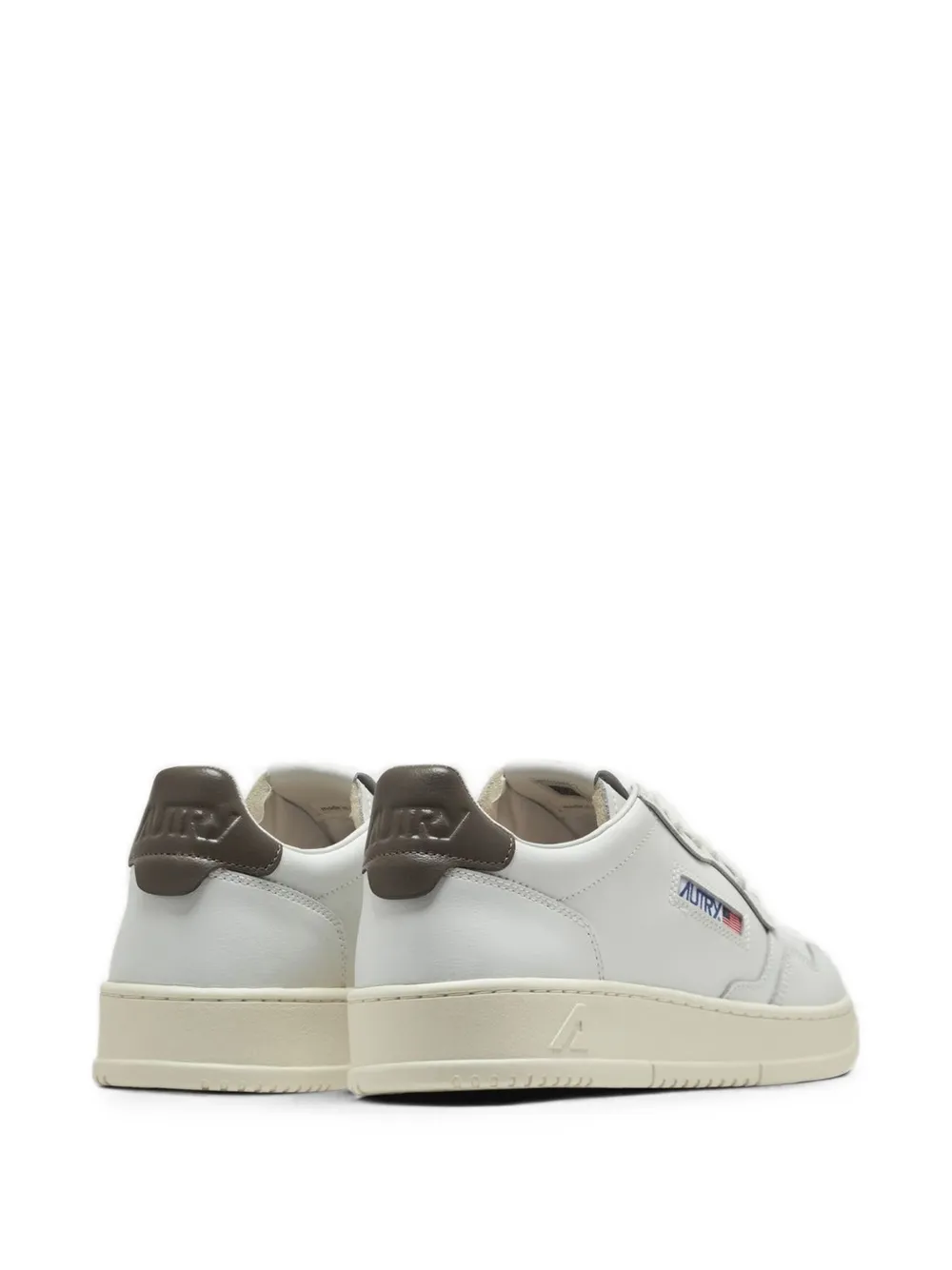 Autry Medalist geperforeerde sneakers Beige