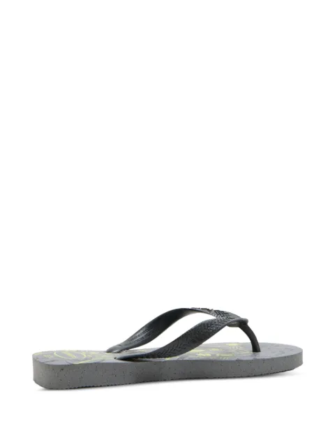 Havaianas Kids graphic-print logo-embossed flip flops