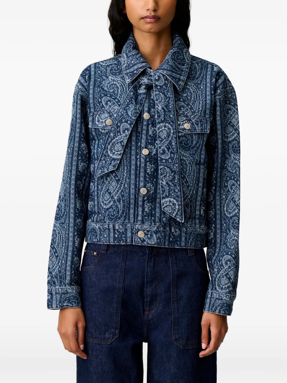 Claudie Pierlot Denim jack met paisley-print en strik Blauw