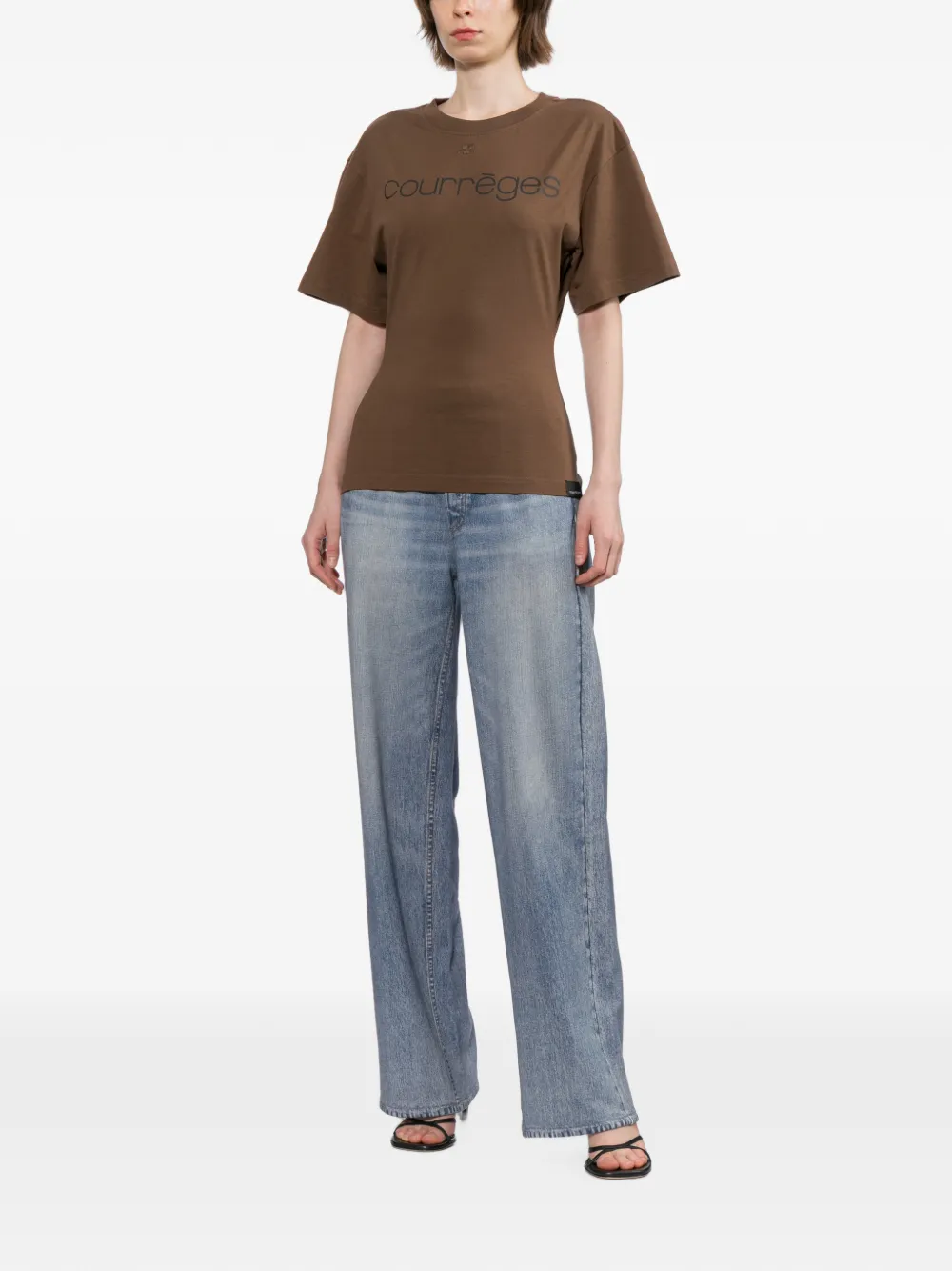 Courrèges T-shirt met geborduurd logo Bruin