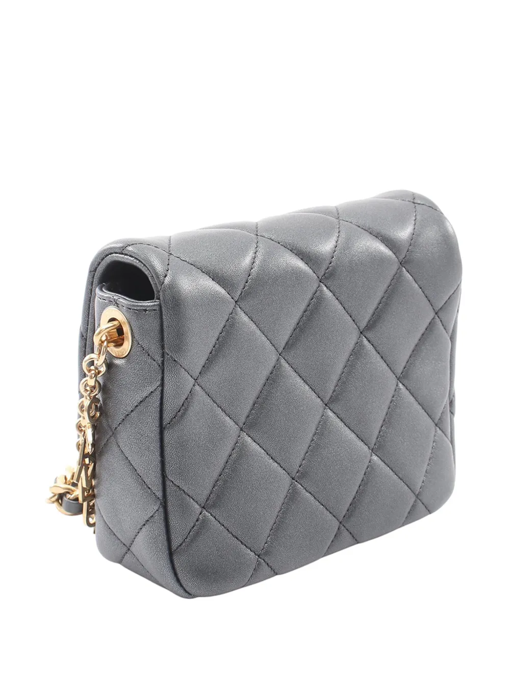  Chanel Pre-owned Bandolera Pearl Crush Mini De Piel De Borrego Con Diseño Acolchado 2021-2026 - Gris 