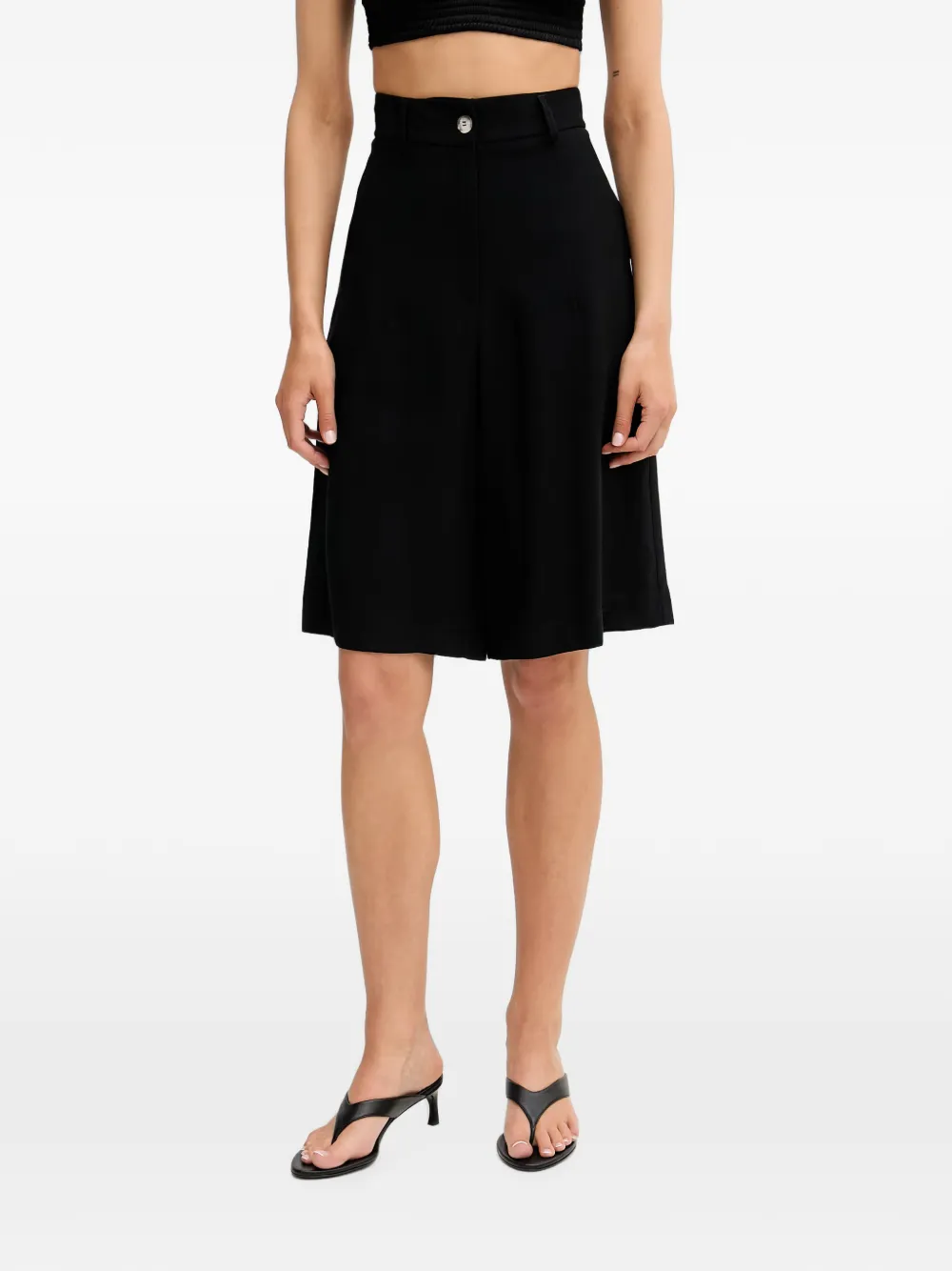 VICOLO pleated tailored shorts - Schwarz