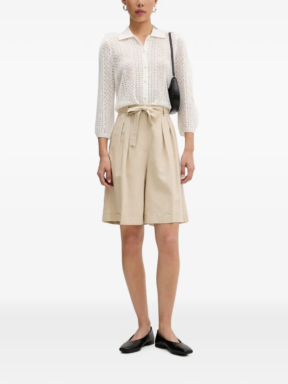 VICOLO Geplooide shorts met riem Beige