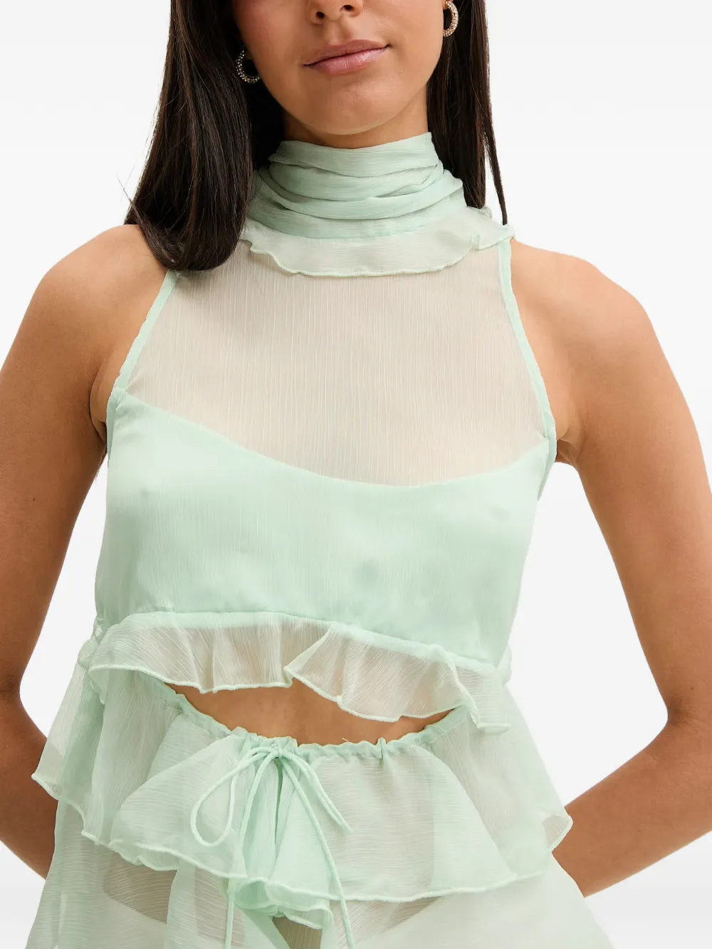 Bardot Cynthia mouwloze blouse met ruches en uitgesneden details Groen