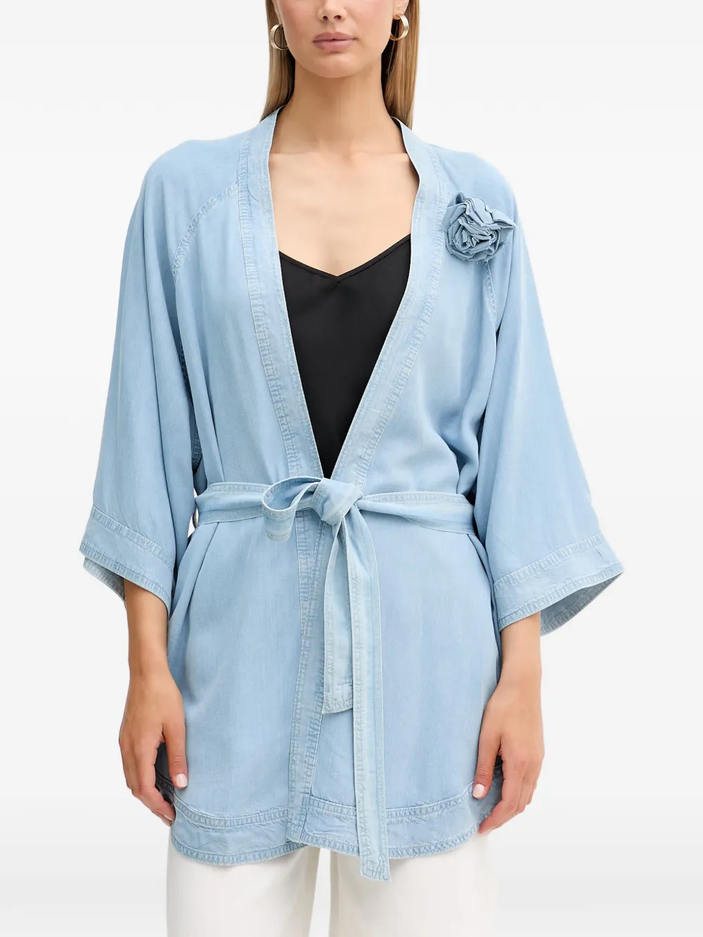 Blugirl brooch-appliqué belted kimono