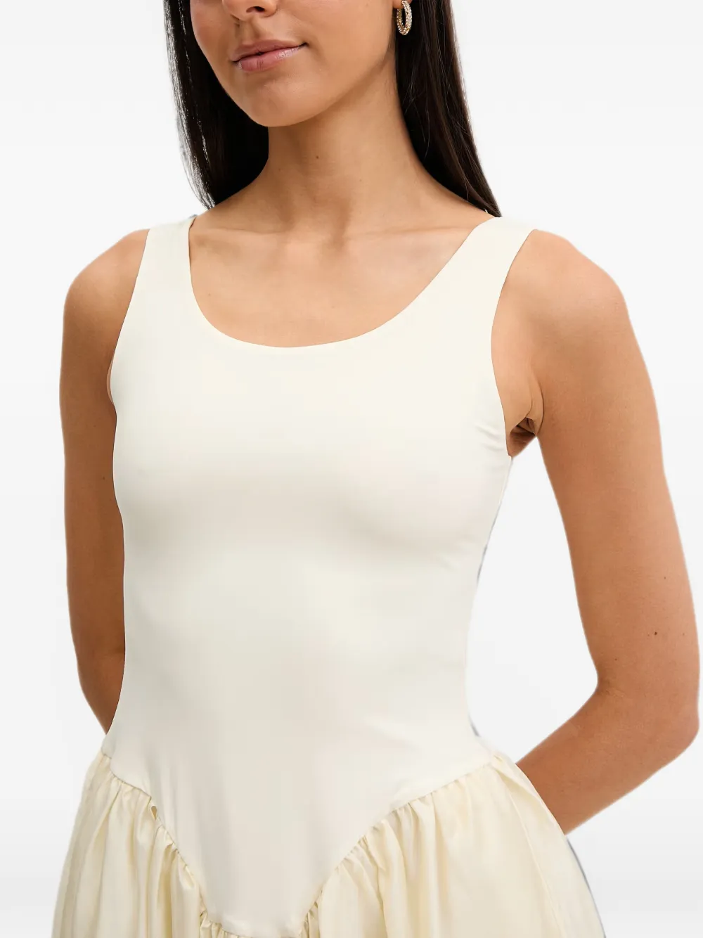 Bardot Lorie flared midi-jurk met diepe ronde hals Beige