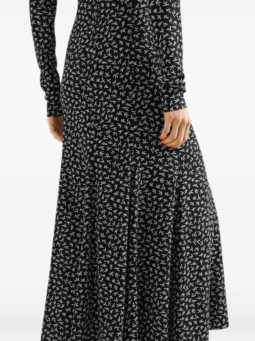Dolce & Gabbana Charmeuse jurk met bladerprint Zwart