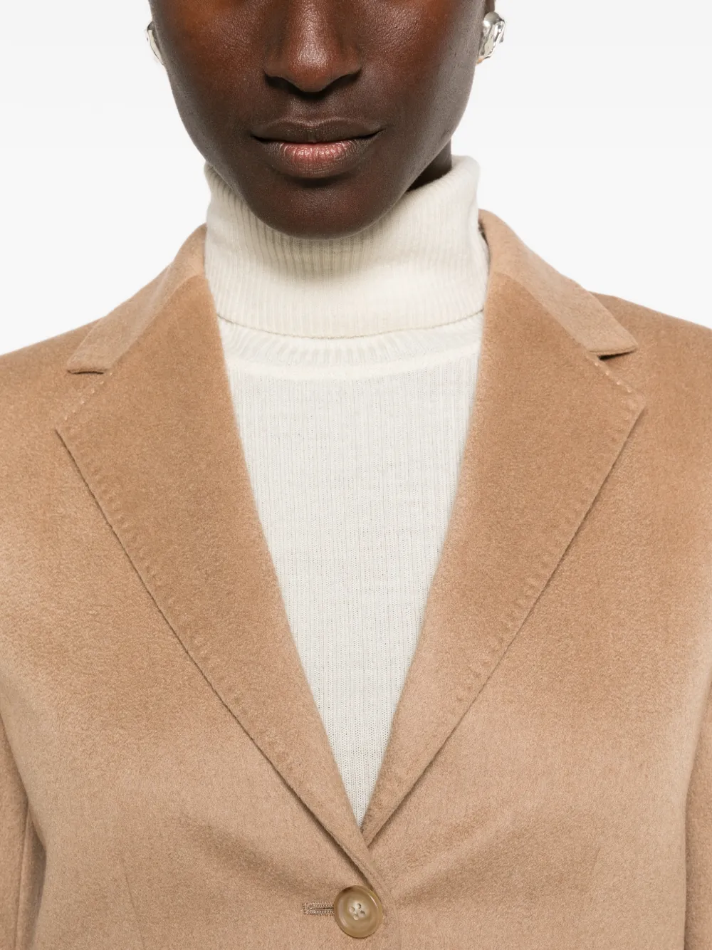 Max Mara Jack met enkele rij knopen Beige