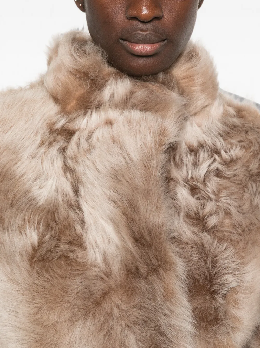 Yves Salomon Jack met trechterhals Beige
