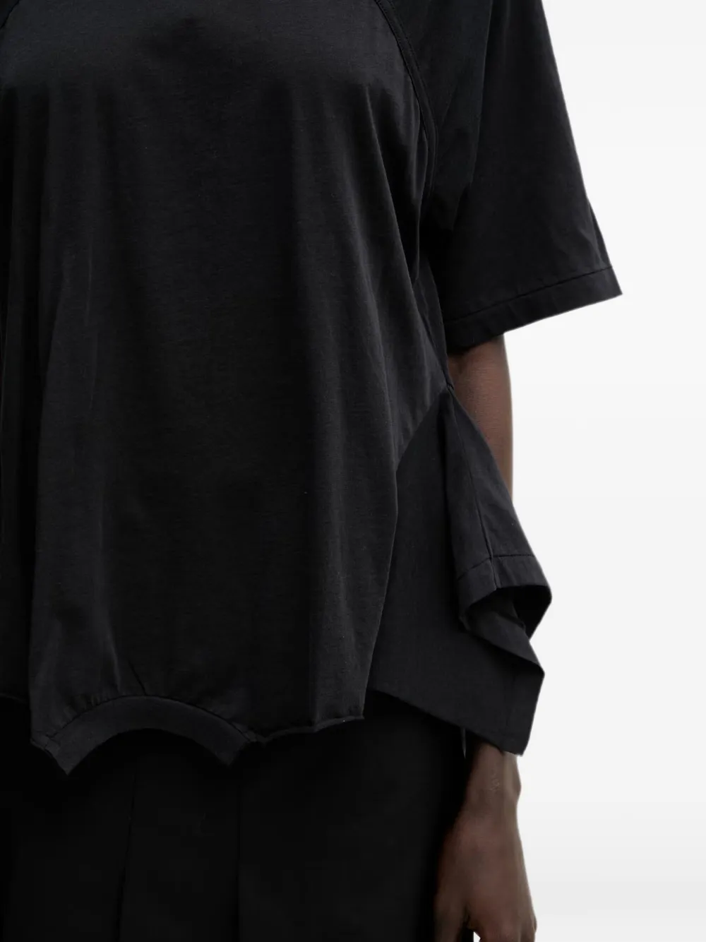 Undercover T-shirt met gerafelde afwerking en vlakken Zwart