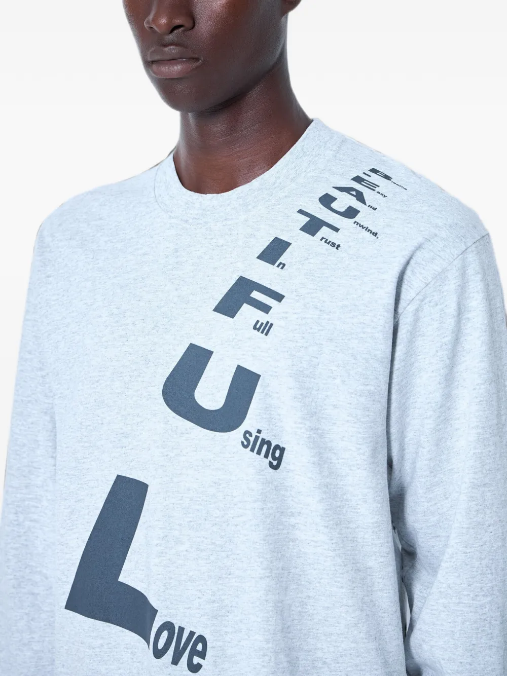 b.Eautiful Poem T-shirt met grafische print Grijs