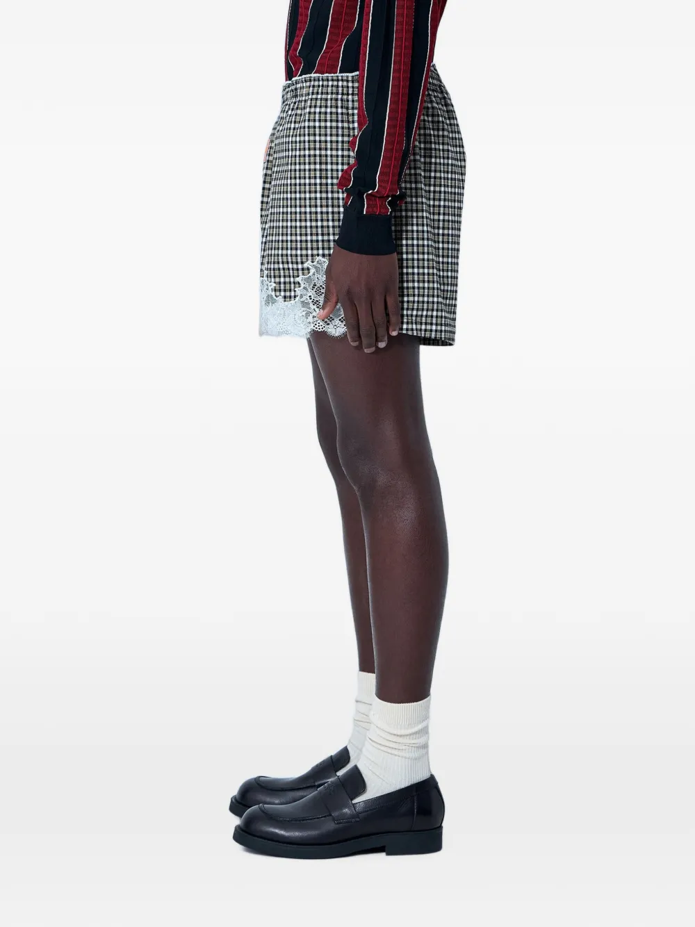 Martine Rose Geruite shorts met kanten afwerking Beige