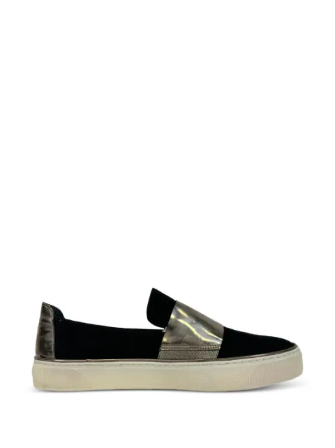 Stuart Weitzman tenis slip-on con panel metalizado 2010