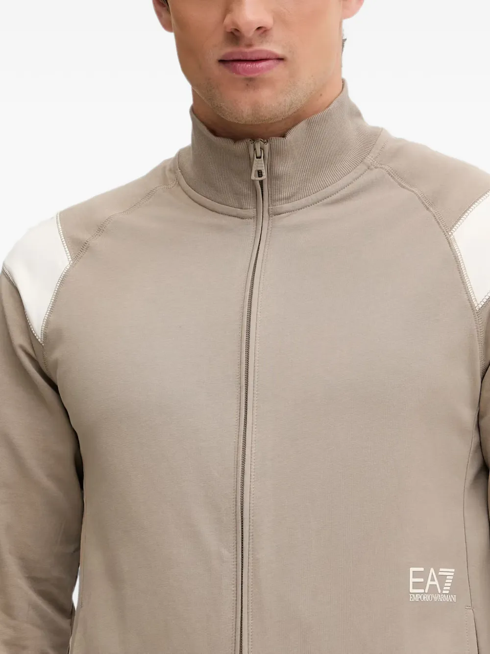 Ea7 Emporio Armani Trainingspak met contrasterend vlak Beige
