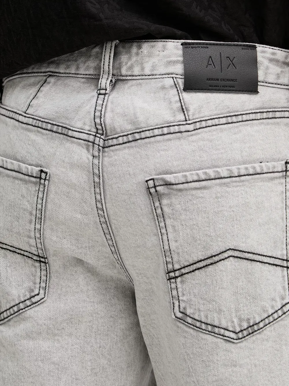 Armani Exchange Denim shorts met logopatch Grijs