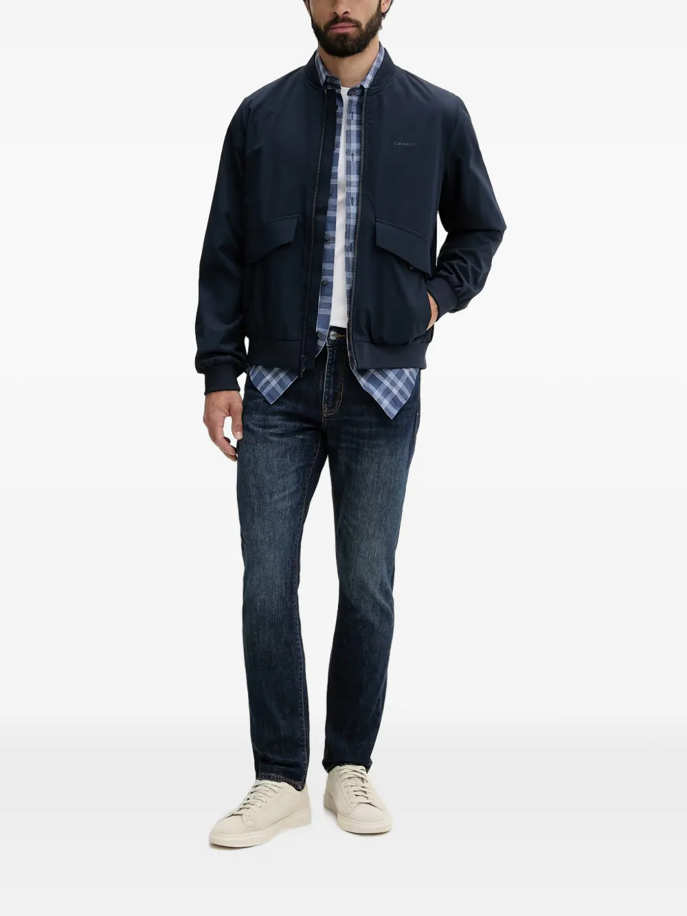 Armani Exchange Slim-fit jeans met geborduurd logo Blauw