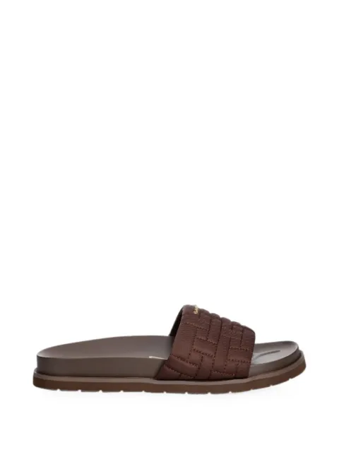 Gant quilted logo-plaque slides