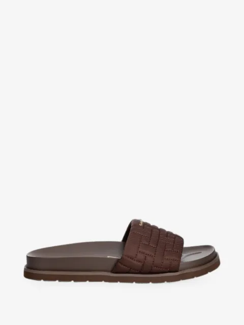 Gant quilted logo-plaque slides