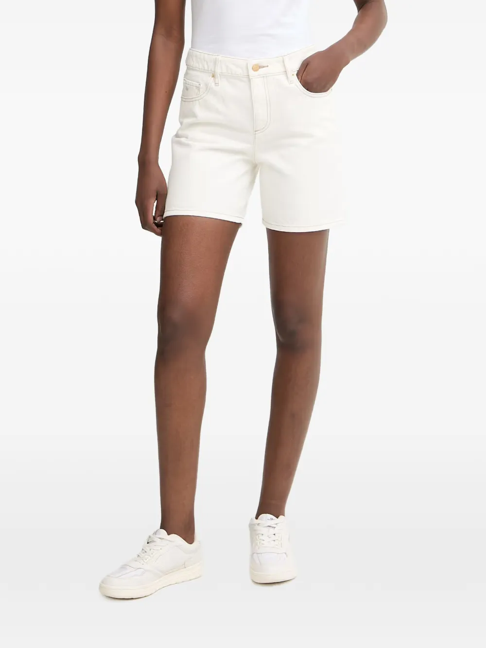 Armani Exchange contrast-stitch logo-patch shorts - Toni neutri