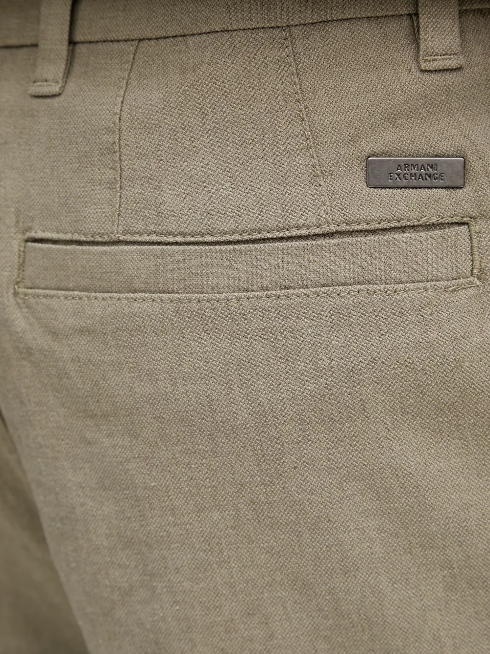 Armani Exchange Shorts met logoplakkaat Beige