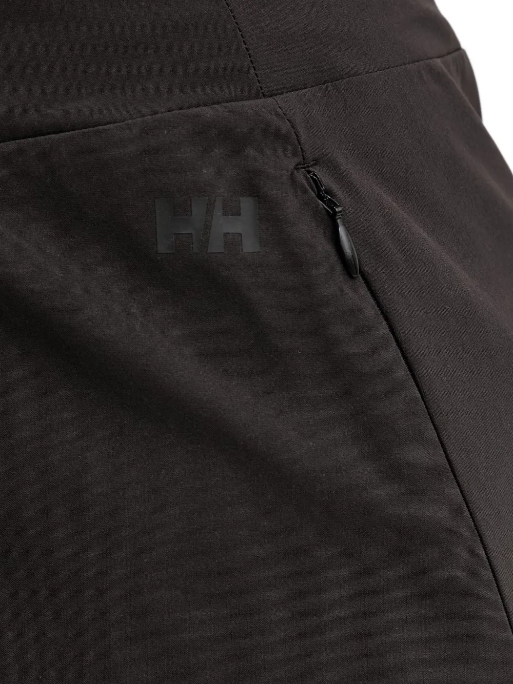 Helly Hansen Thalia mini-skort met logoprint en ritszak Zwart