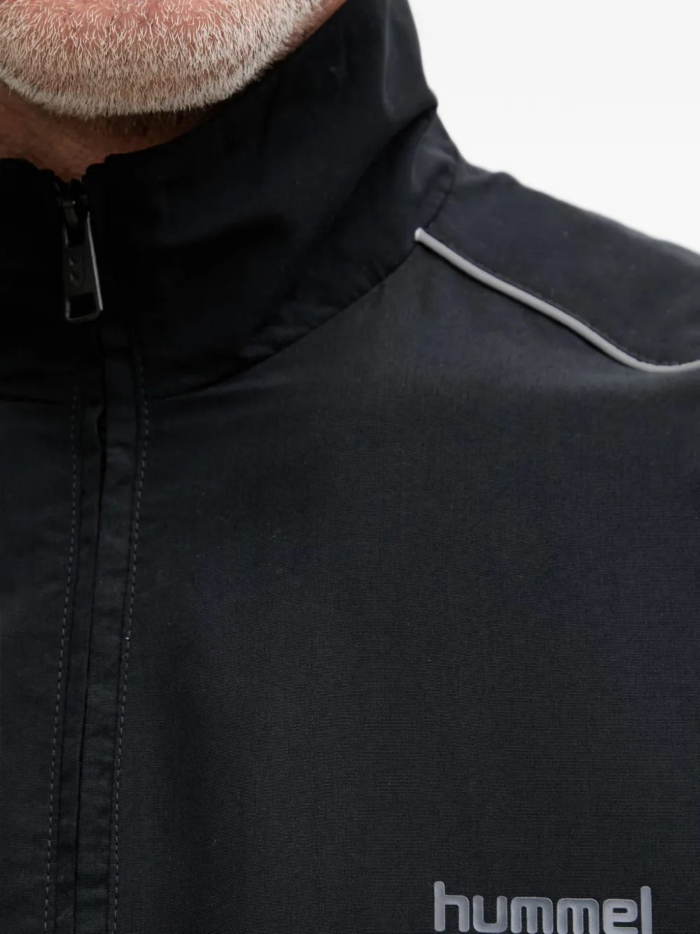 Hummel hmlLOOSE jack met biesafwerking en logo-print Zwart