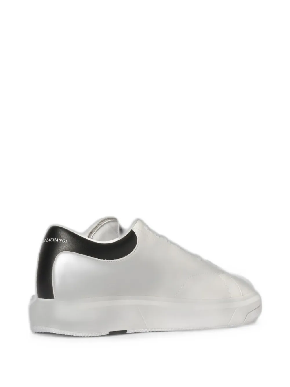 Emporio Armani logo-print low-top sneakers Wit