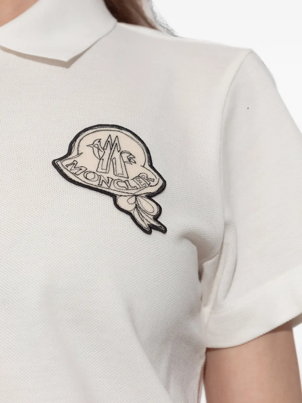 Moncler Poloshirt met logopatch Beige