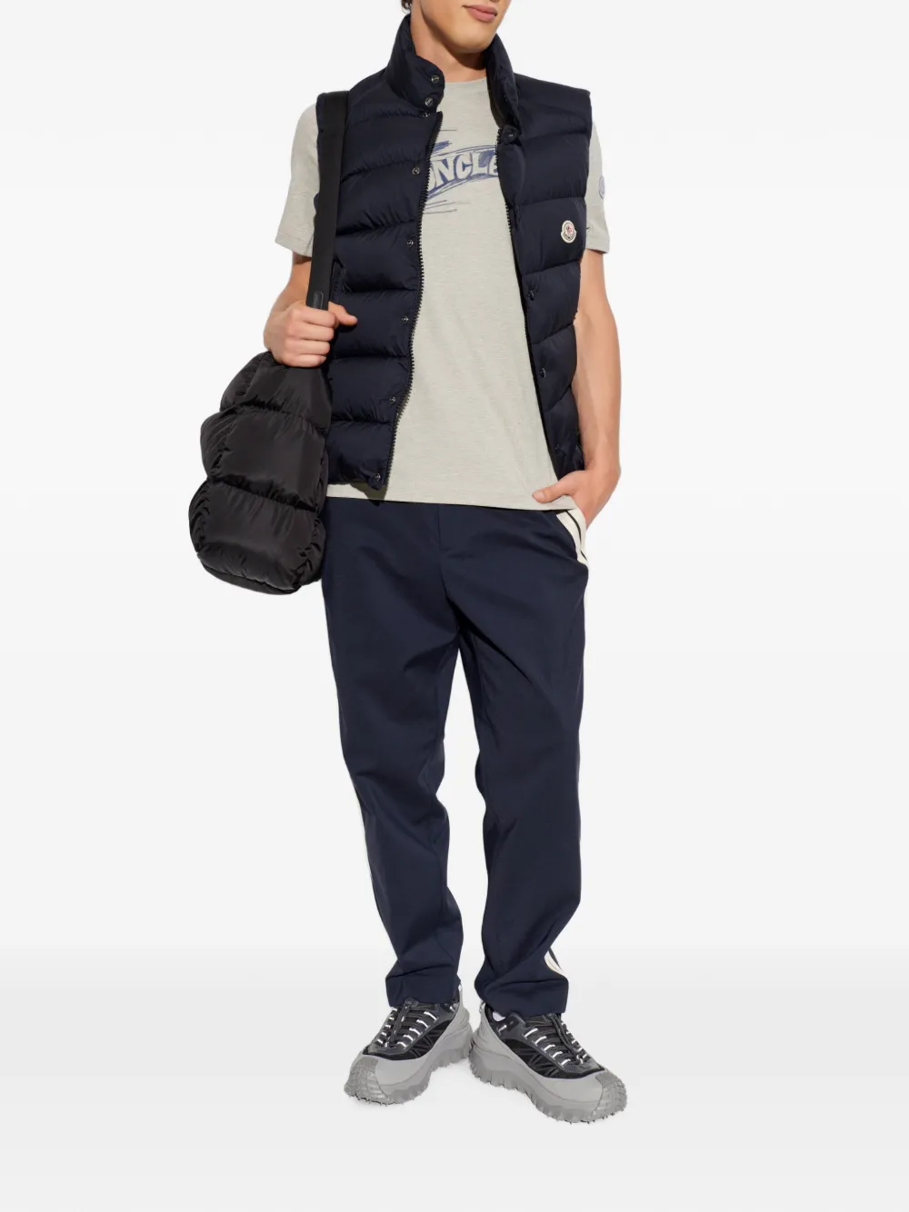 Moncler T-shirt met geschetste logoprint Grijs
