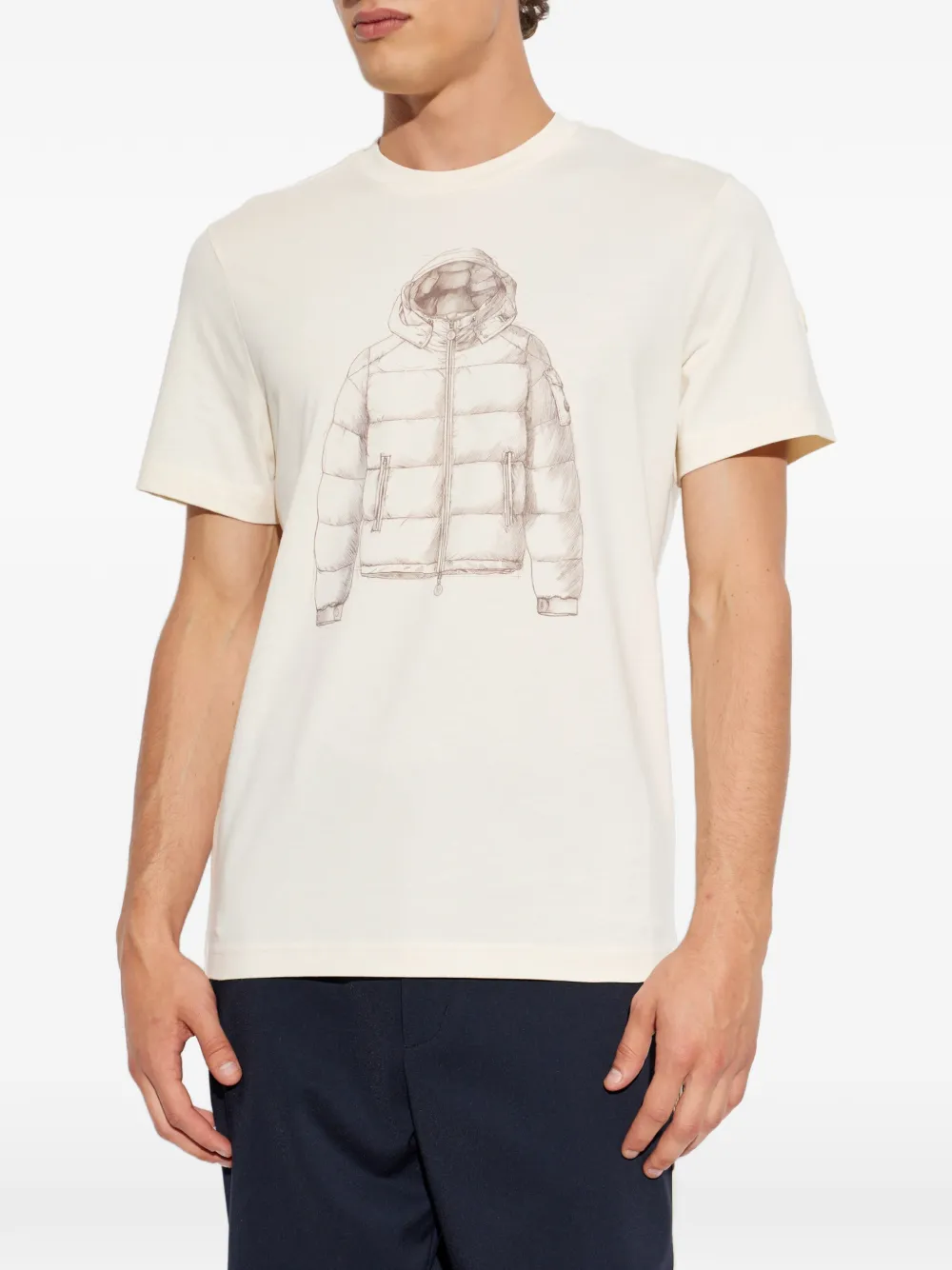 Moncler T-shirt met print Beige