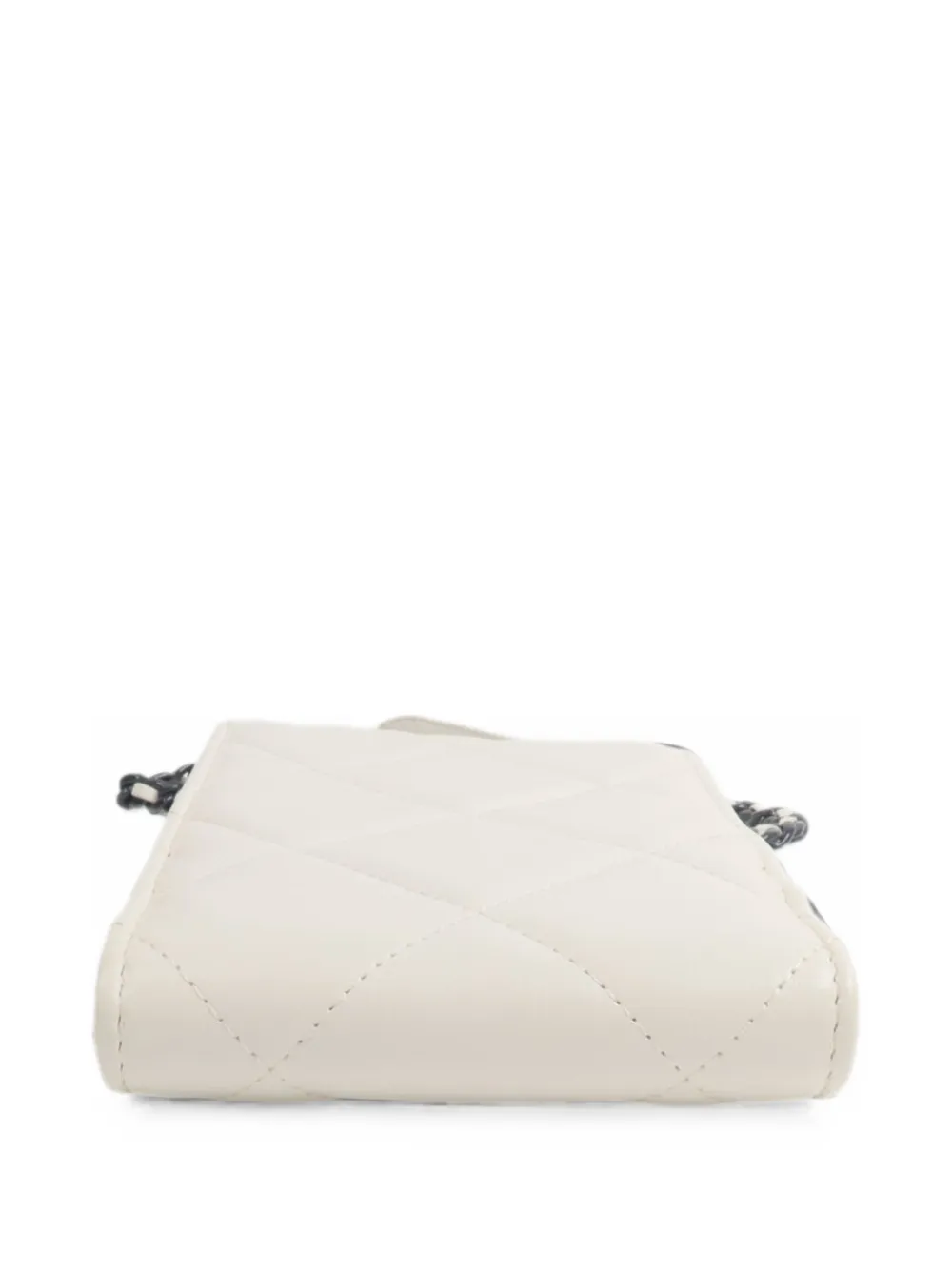 CHANEL Pre-Owned CC 19 leather phone holder - Neutrals