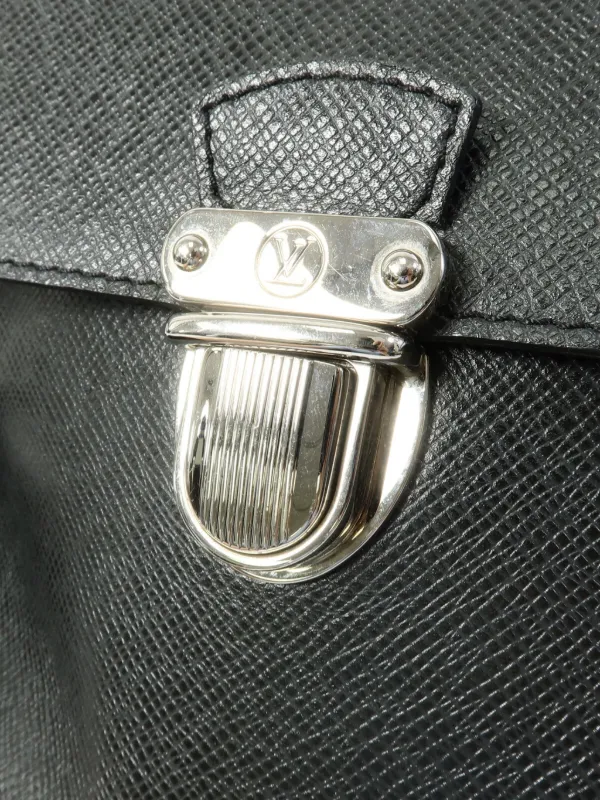 Louis Vuitton Pre-Owned タイガ ルカ ショルダーバッグ | ブラック