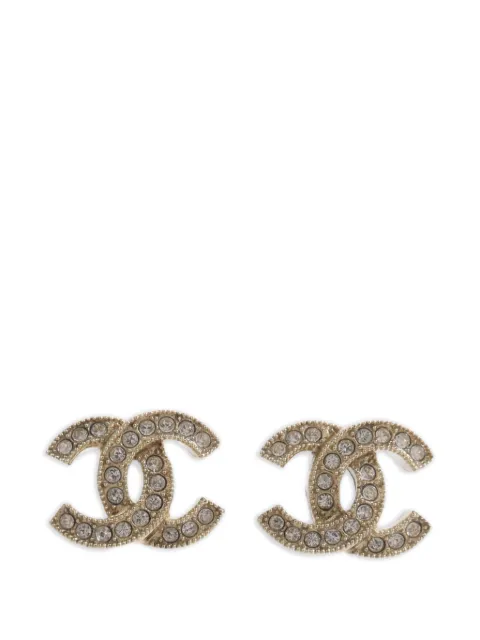 CHANEL Pre-Owned arracadas CC con detalles de cristal