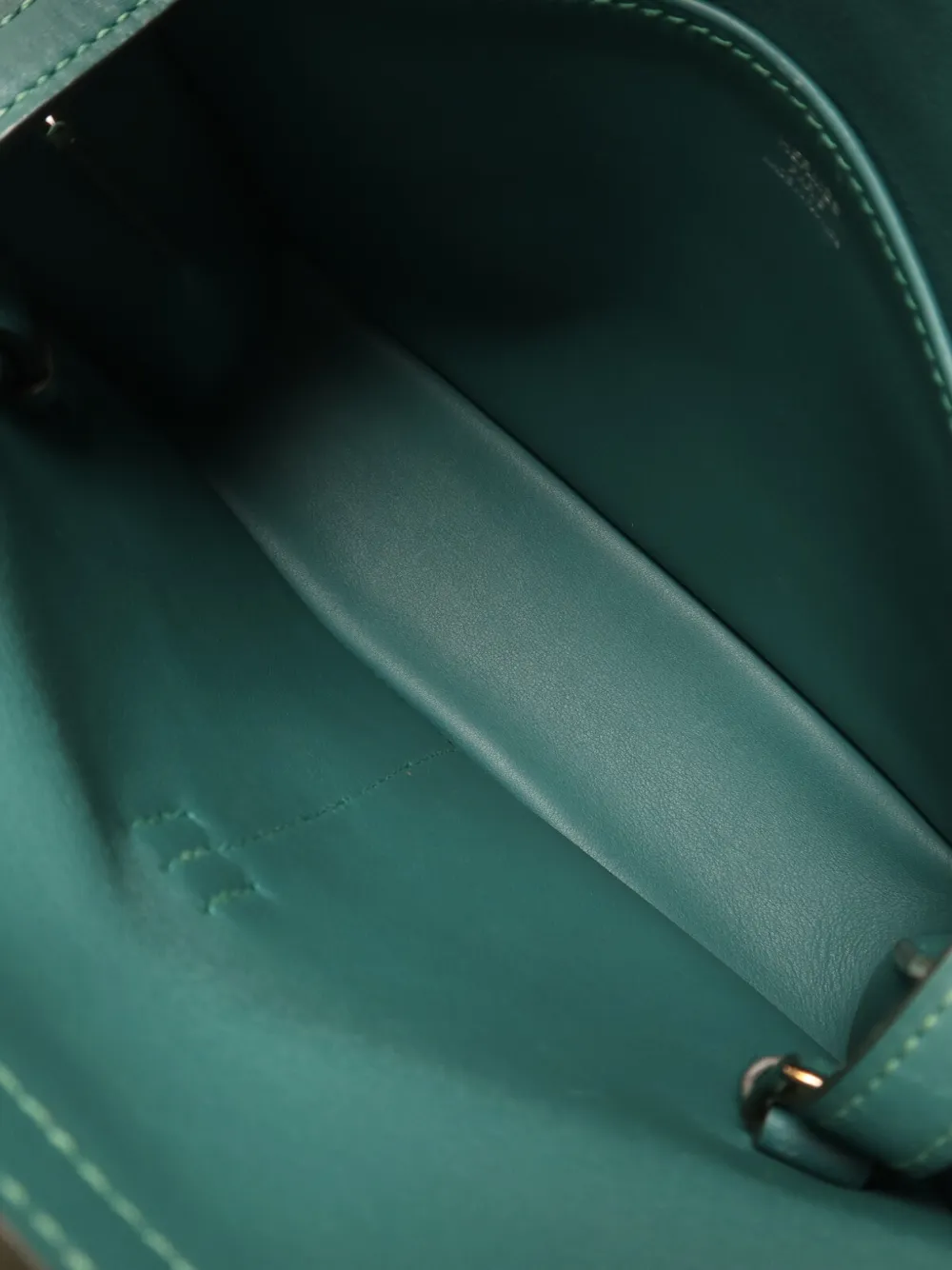 Hermès Pre-owned Mini Halzan Shoulder Bag in Green, view 4
