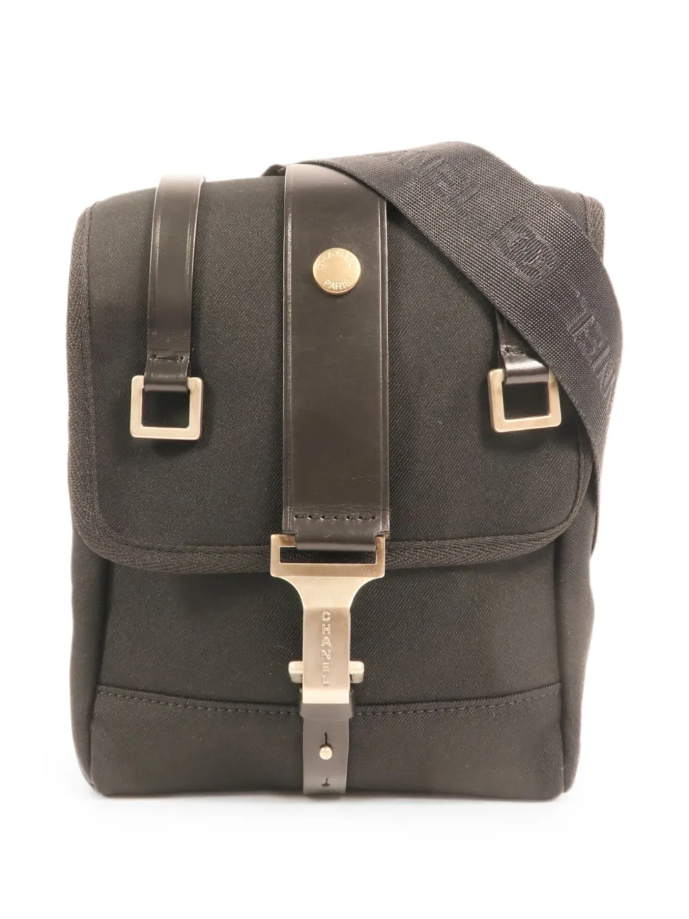 CHANEL Pre-Owned logo-detail shoulder bag - Black
