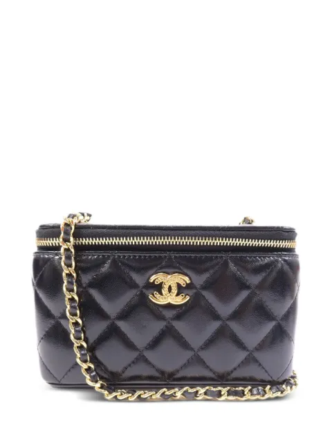 CHANEL Pre-Owned CC quilted makeup bag