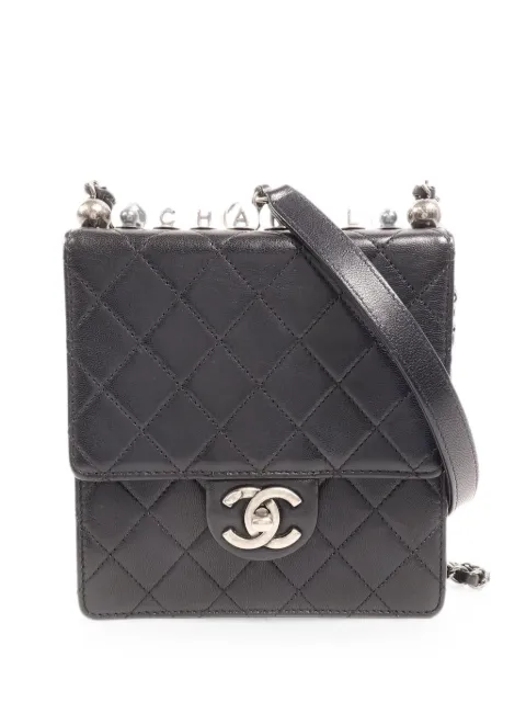 CHANEL Pre-Owned Matelasse Pearl chain shoulder bag