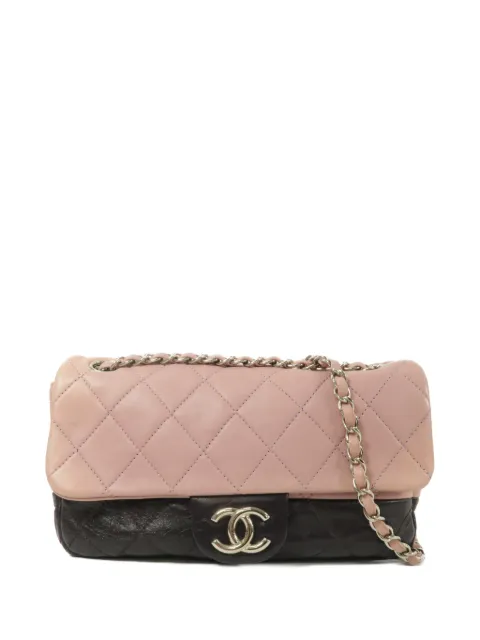 CHANEL Pre-Owned CC turn-lock shoulder bag