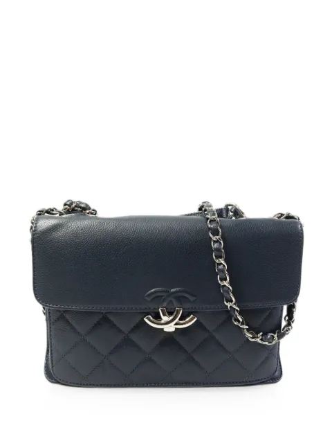 CHANEL Pre-Owned CC turn-lock shoulder bag